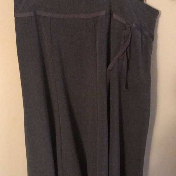 Gray flowy skirt - Picture 1 of 2
